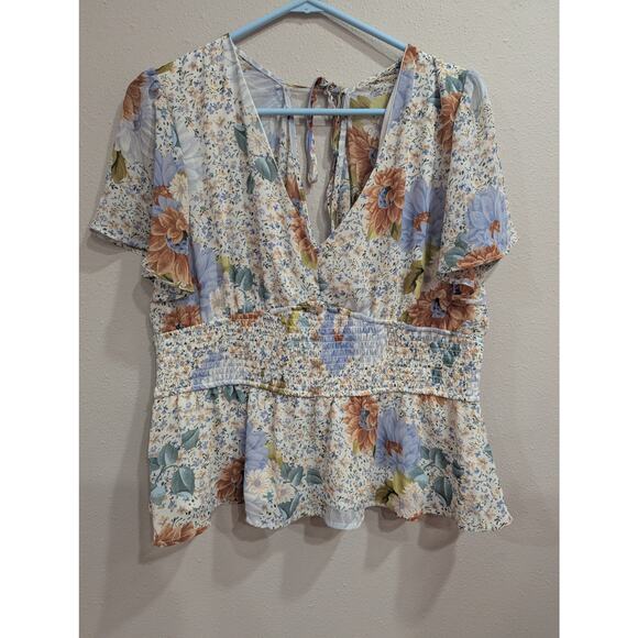 Flirty feminine blouse w/gold butterfly button accents, flutter sleeves, Meraki - Picture 1 of 8